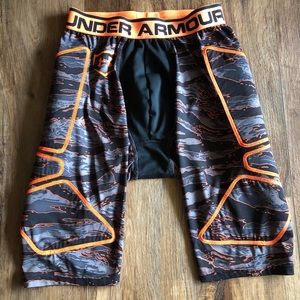 under armour compression shorts Sz M